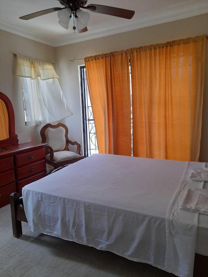 Residencial Flor De Bayahibe Apartment Exterior photo