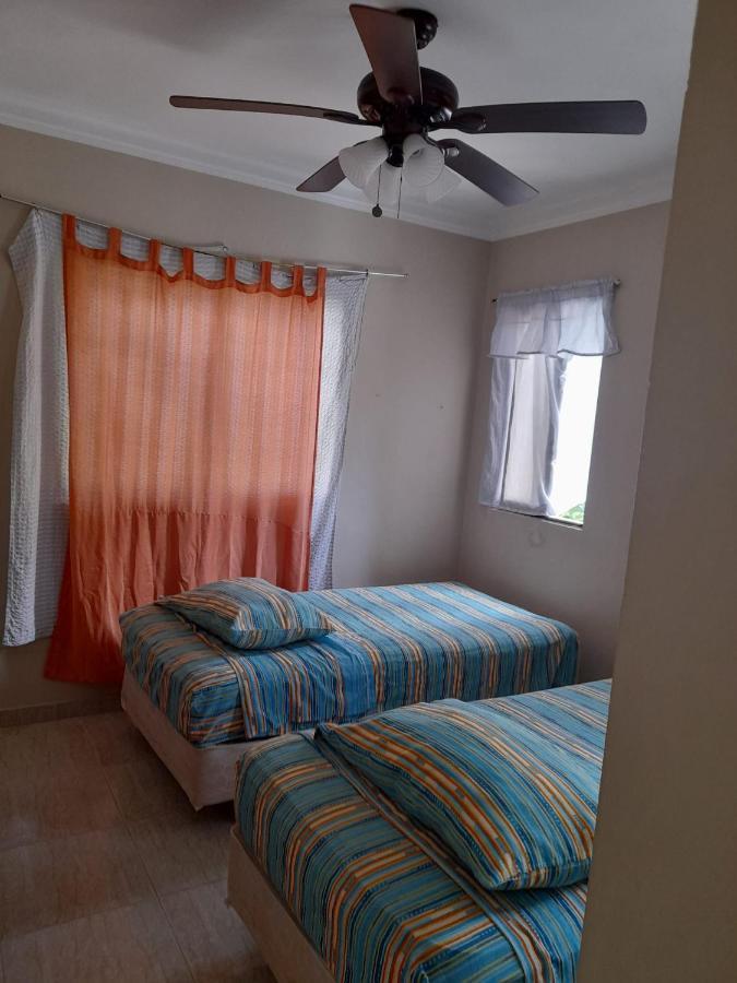 Residencial Flor De Bayahibe Apartment Exterior photo
